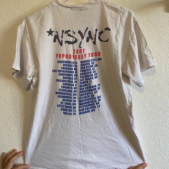 Vintage *NSYNC Concert T-Shirt - Size Adult M - Picture 2 of 2